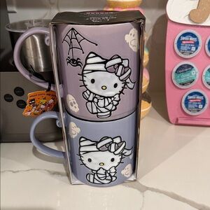Hello Kitty Halloween Mummy Mug Set